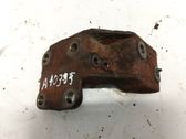 Engine mounting bracket