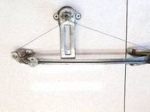 Mécanisme de lève-vitre avec moteur