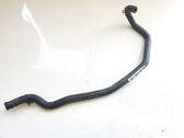 Tuyau de liquide de refroidissement moteur