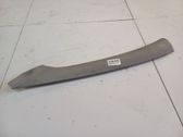 (C) garniture de pilier