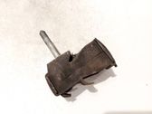 Engine mounting bracket