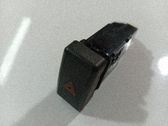 Botón interruptor de luz de peligro