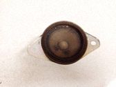 Etuoven kaiutin