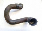Tuyau de liquide de refroidissement moteur