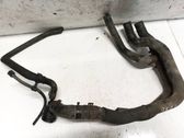 Tuyau de liquide de refroidissement moteur