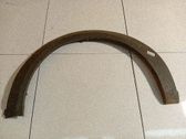 Garniture pour voûte de roue avant