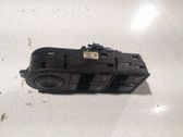 Moldura del interruptor de la ventana de la puerta delantera