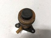 Réservoir de liquide de direction assistée