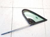 Ventanilla de ventilación de la puerta delantera cuatro puertas