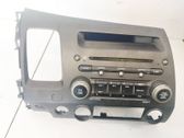 Radio / CD-Player / DVD-Player / Navigation