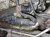 Tuyau de liquide de refroidissement moteur