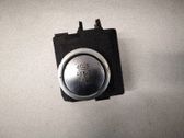Bouton poussoir de démarrage du moteur