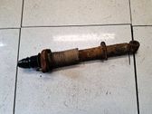Stoßdämpfer hinten