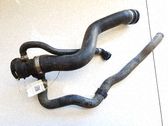 Tuyau de liquide de refroidissement moteur