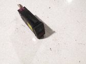 Botón interruptor de luz de peligro