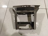 Rejilla de ventilación central del panel