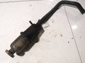 Réservoir de liquide de direction assistée
