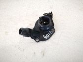 Tuyau de liquide de refroidissement moteur