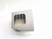 Grille d'aération centrale