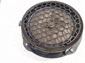 Etuoven kaiutin