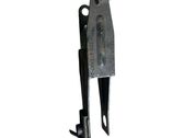 Engine mounting bracket