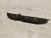 Front bumper mounting bracket