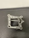 Engine mounting bracket