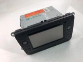 Radio/CD/DVD/GPS head unit