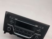 Radio/CD/DVD/GPS head unit