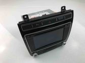 Radio / CD-Player / DVD-Player / Navigation