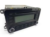 Radio/CD/DVD/GPS-pääyksikkö