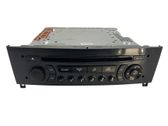 Radio / CD-Player / DVD-Player / Navigation
