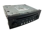 Radio / CD-Player / DVD-Player / Navigation