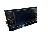 Radio / CD-Player / DVD-Player / Navigation