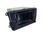 Radio / CD-Player / DVD-Player / Navigation