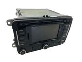 Radio / CD-Player / DVD-Player / Navigation