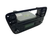 Radio/CD/DVD/GPS-pääyksikkö