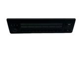 Radio / CD-Player / DVD-Player / Navigation