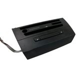 Moldura de la unidad delantera de radio/GPS