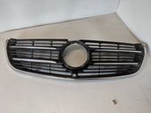 Grille calandre supérieure de pare-chocs avant