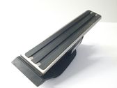 Accelerator throttle pedal