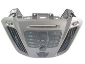 Head unit multimedia control