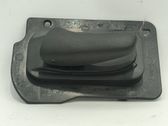 Manecilla interna puerta delantera