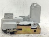 Cerradura de puerta delantera