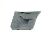Moldura del tarjetero de la puerta trasera