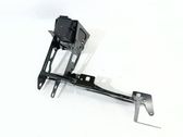Headlight/headlamp mounting bracket