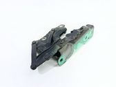 Engine bonnet/hood hinges