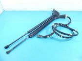 Shock absorber/damper mounting bracket
