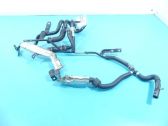 Tuyau de liquide de refroidissement moteur
