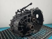 Manual 5 speed gearbox